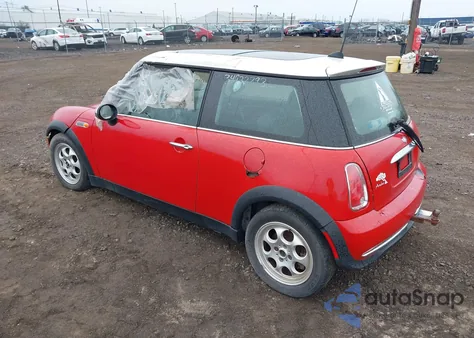 2005 Mini Cooper from USA, damaged, VIN WMWRC33485TC58271
